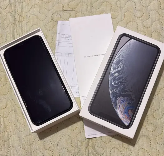 iPhone XR 64gb semi novo 