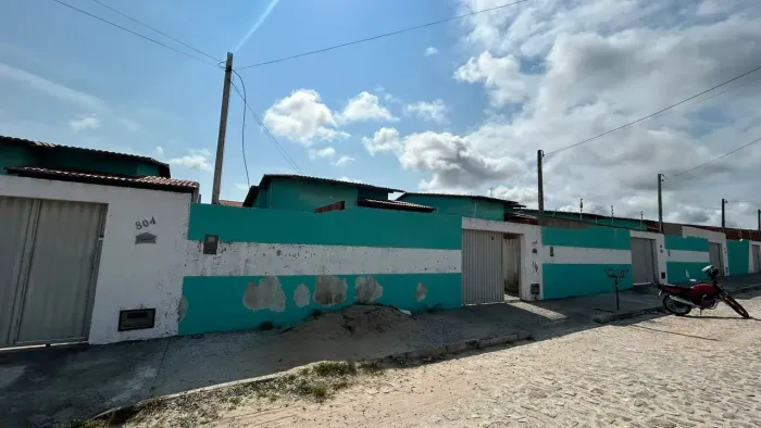 CASA AV ADRIANO SUASSUNA PORTAL DO SOL