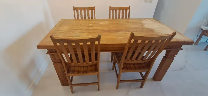 Mesa Madeira