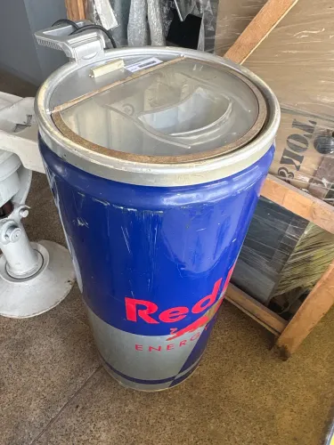 Refrigerador Red Bull