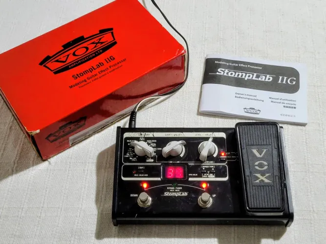StompLab 2G Guitar Effect Processor. Pedal de guitarra multiplos efeitos