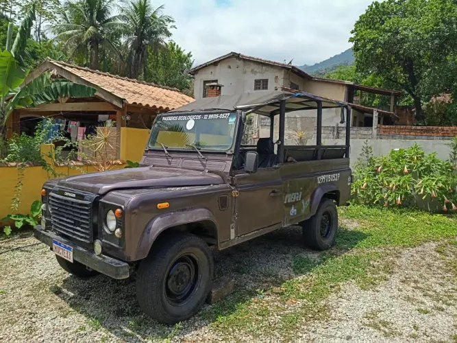 Land Rover Defender 110 2.5 Hcpu TDI CS Diesel 1996