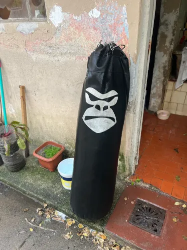 Saco de boxe profissional 100cm gorila