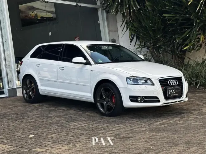 Audi A3 Sportback 2.0 16V TFSI S-tronic 2012