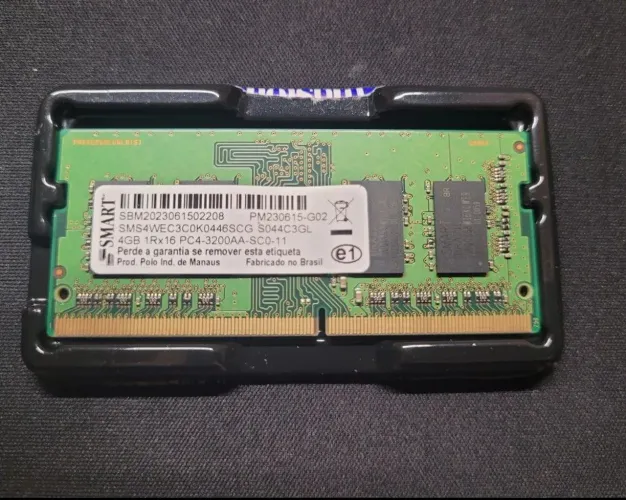 Memória RAM ddr4, 4GB  Nova.