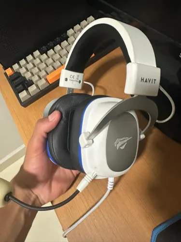 Headset Gamer Havit semi-novo