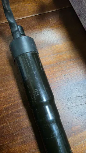 Amortecedor Porta-malas DIREITO XC40/XC60 2018 - 2023