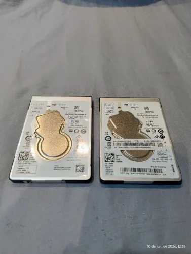 Dois hd 1tb notebook Seagate