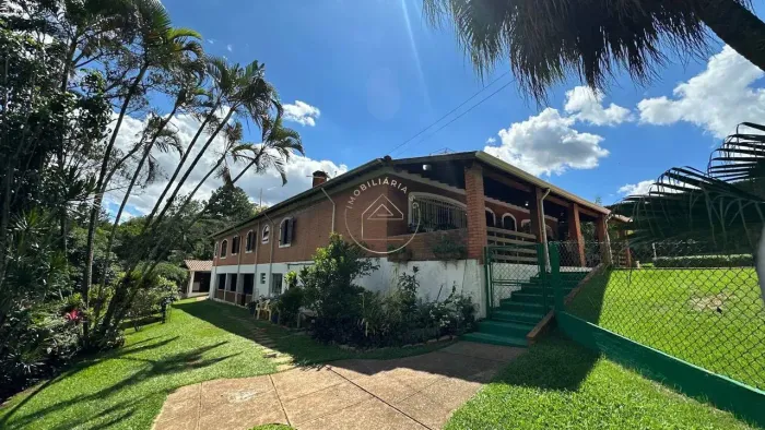 Chácara de Condomínio em Itu com 12.000m².