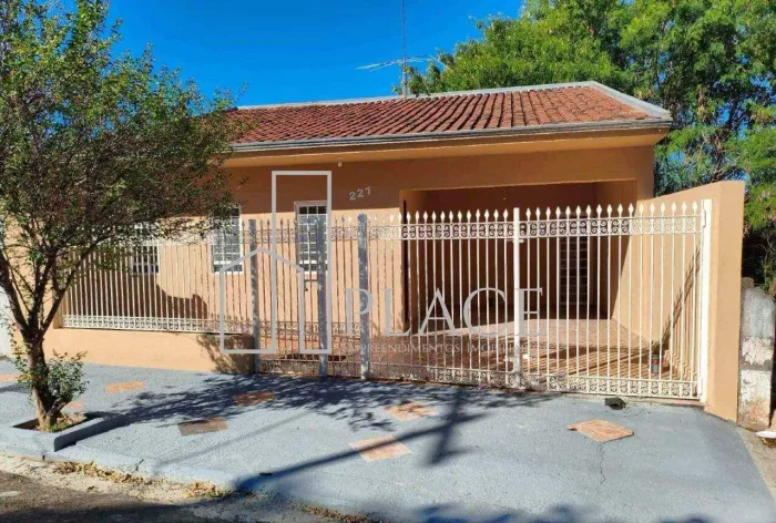 Casa residencial com 3 quartos para aluguel no Jardim São Geraldo, Marília