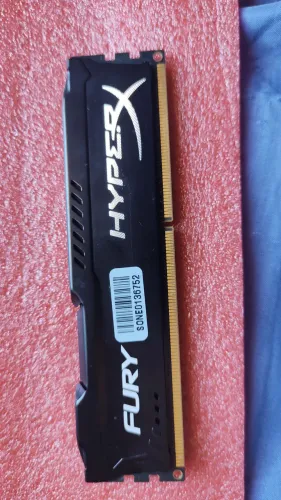 Memória RAM DDR3 4GB