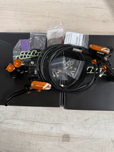 Par Freios Hope tech 4 v4 4 pistões novo