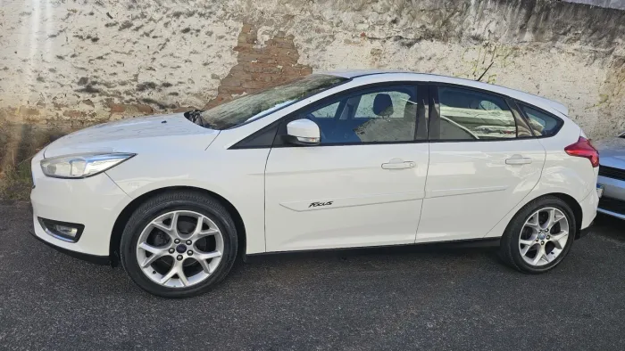 Ford Focus 1.6 S/se/se Plus Flex 8v/16v 5P 2018