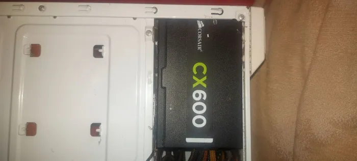 Fonte Corsair CX600, ACEITO OFERTAS!