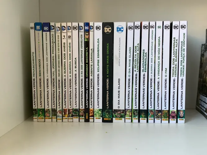 Lanterna Verde DC Deluxe Completa