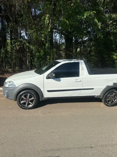 Fiat Strada Working Hard 1.4 Fire Flex 8V CS 2017