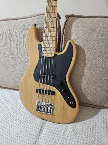 Baixo Jazzbass sx em ash