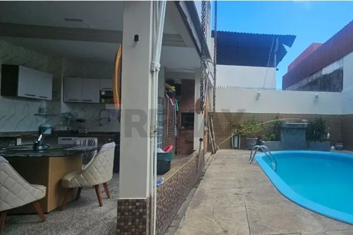 CASA DUPLEX COM PISCINA À VENDA NO VIEIRALVES INVESTIMENTO CERTO!
