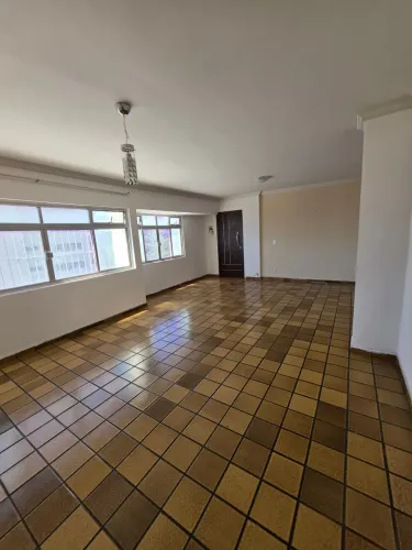 Apartamento à venda no EDIFÍCIO CONDE D'EU, BOA VISTA, Recife, PE