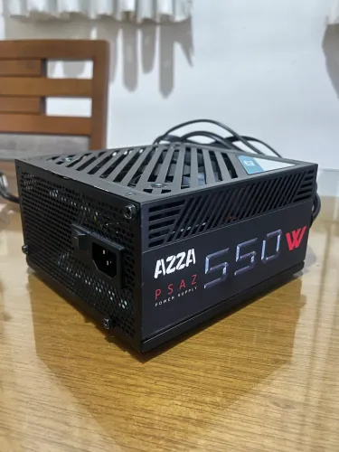 Fonte 550 w azza 80 Plus ativos