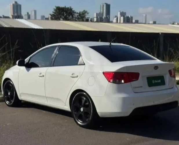Kia Motors Cerato 1.6 16V Aut. 2010
