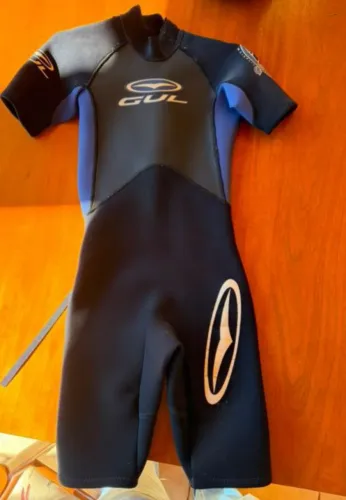 Roupa de Borracha Surf