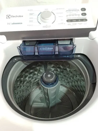 Máquina nova 14kg de lavar roupas Electrolux