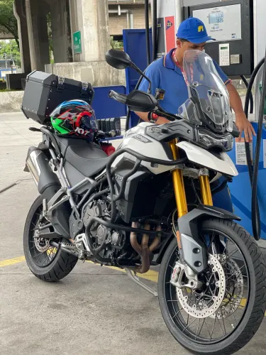 TRIUMPH TIGER 900 rally 