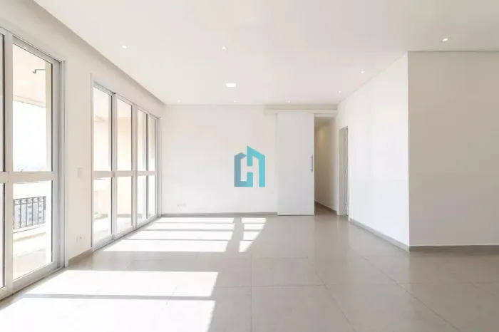 Apartamento para aluguel em Moema, SP