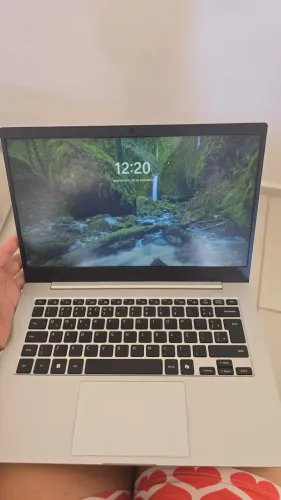 Notebook Samsung book go