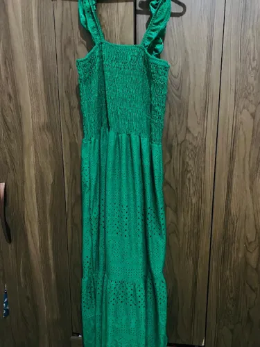 VESTIDO VERDE