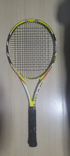 Raquete de tenis