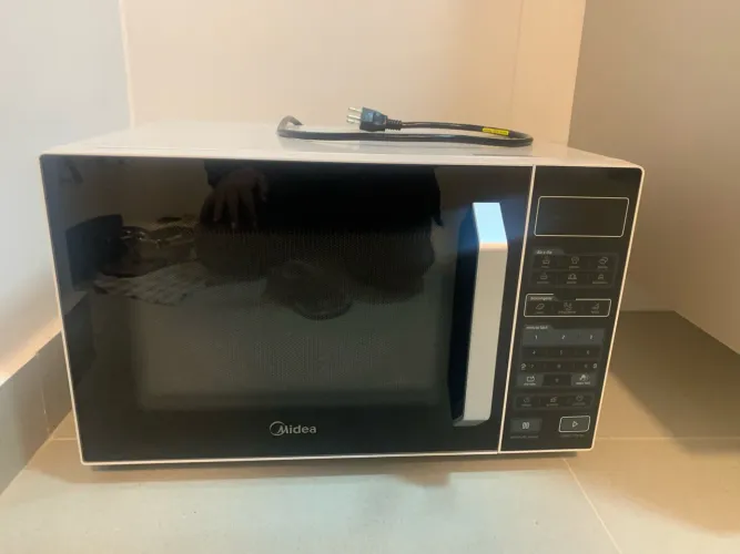 Micro-ondas Midea 35 Litros 127V - Novinho