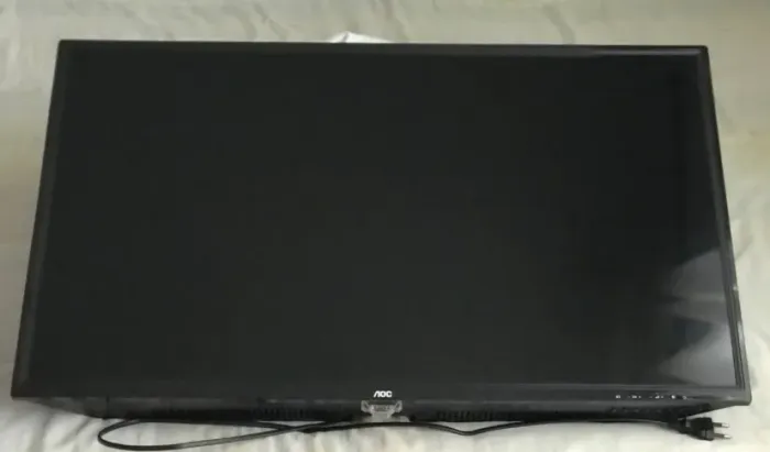 Tv aoc não é smart