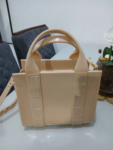 Vendo bolsa cor nude Nova