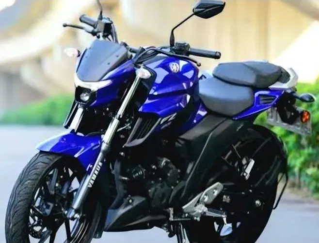 Yamaha FZ25 2023 apenas 29mil km rodados!