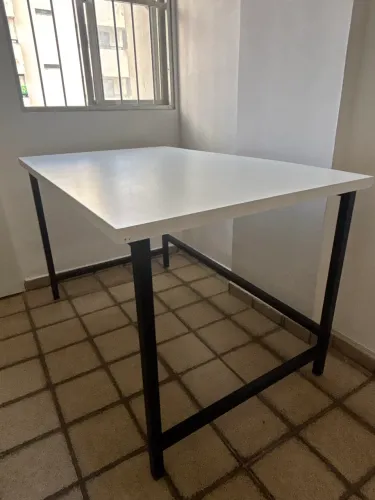 MESA DE ESCRITÓRIO 