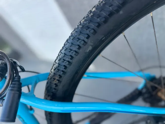 ?Bicicleta OGGI Hacker Sport Aro 29 + Acessórios | Excelente Estado