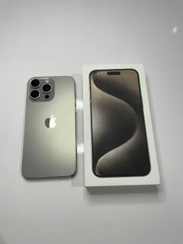 IPHONE 15 PRO MAX 256 GB TITÂNIO ZERO