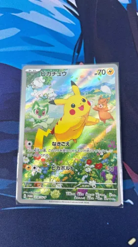 Carta Pokémon Pikachu (218/SV-P) Carta Original do Japão