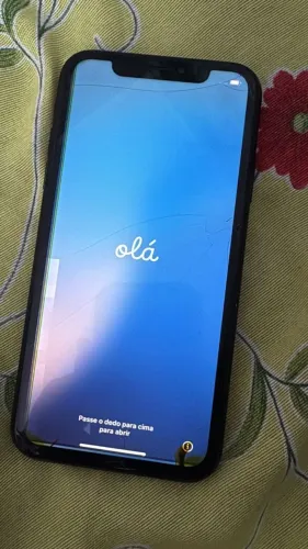 Celular iPhone XR