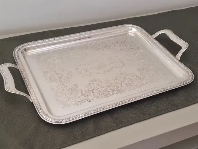 Bandeja retangular vitoriana
