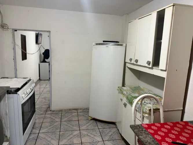 Aluga se Kitinete e aptos mobiliados