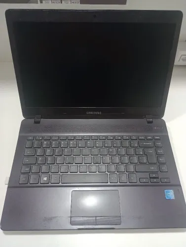 Vendo um Notebook Samsung