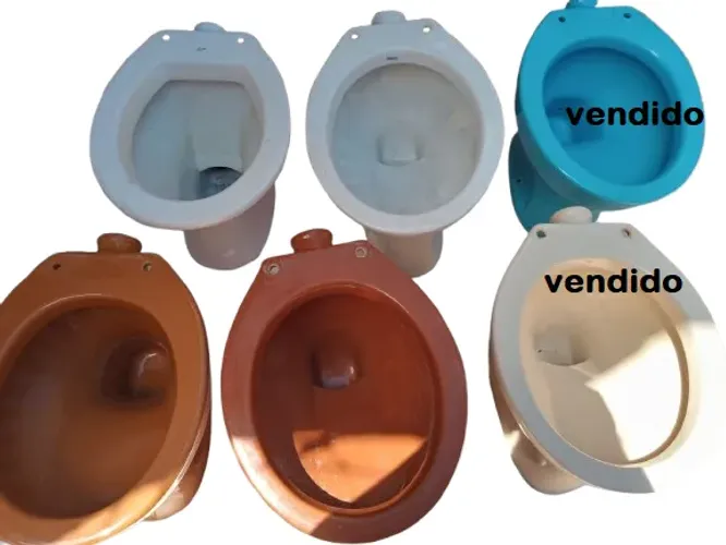 Vasos Sanitários de Porcelana Usados - NÃO FAÇO ENTREGA (retirada no local)