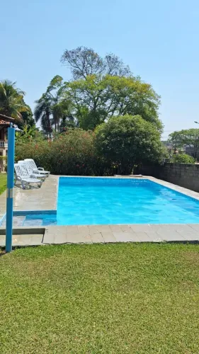 Chácara com Piscina, Quiosque e Churrasqueira em Jaguariúna