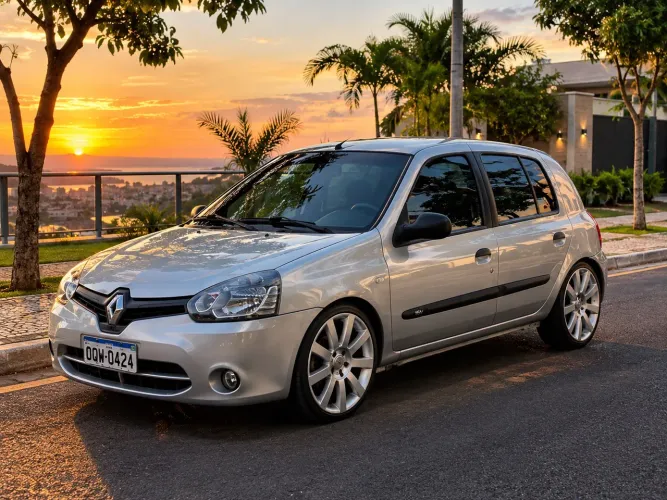 Renault Clio Rn/alize/expr./1.0 Hi-power 16V 5P 2013
