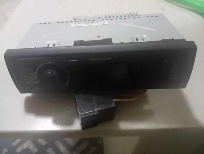 Rádio para carro pioneer