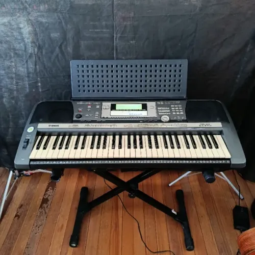 Teclado Yamaha PSR-640