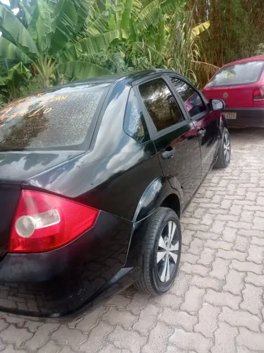Ford Fiesta Sed. Personnalite 1.0 8V 4P 2005